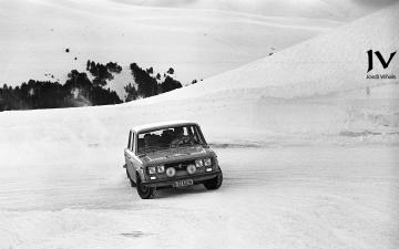 Salvador Servià-Agustí Boix (Seat 1430). Rallye Monte-Carlo 1972 / Foto: Jordi Viñals
